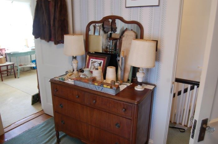 dresser with mirror, another pair of marble-alabaster lamps, bunch of old children's blocks