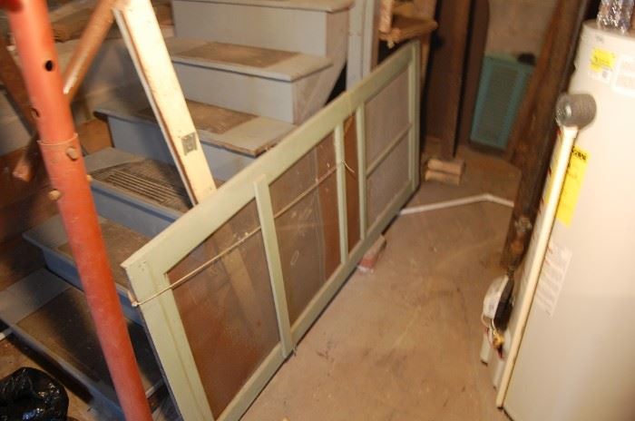old screen door-green