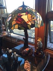 Tiffany still bird table lamp