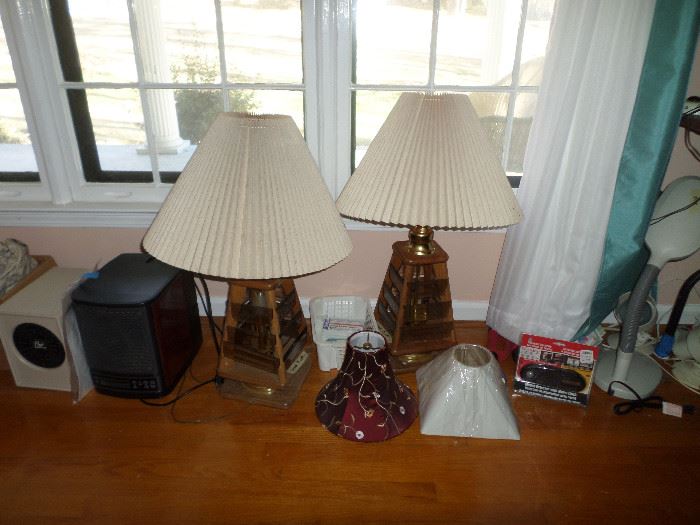 pair of neat vintage lamps