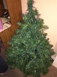 CHRISTMAS TREE