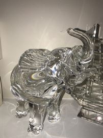 CRYSTAL ELEPHANT 