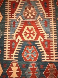 VINTAGE HAND-MADE TURKISH OUSHAK RUG