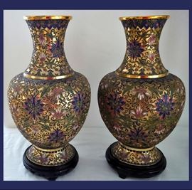Pair of Matching Large Chinese Vases 
