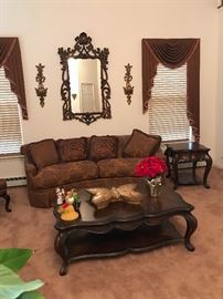 Thomasville 100" long x 33" deep X 36" high brown sofa - perfect condition