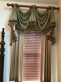 2 windows x 2 panels with swag valances