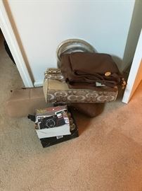 handbags