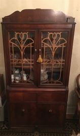 Waterfall Style Mahogany China Cabinet/Hutch