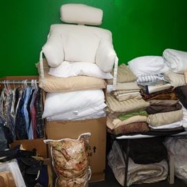 lots of quality linens