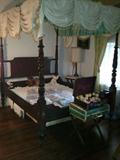 GW-1 in M Federal 4 Post Teaster Bed with Acanthus Carved Posts