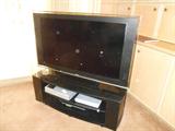 42 inch older flatscreen TV by SONY