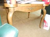 Baker Countryt French Lamp Table