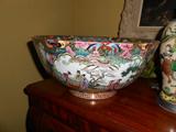 Rose Medallion center Bowl