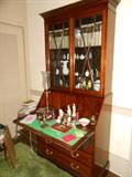 English Ca. 1830 Mahogany Federal Secretary from London
woth Reed and ribbon String Inlay