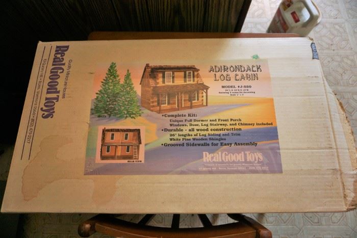 Adirondack log cabin dollhouse - in original box