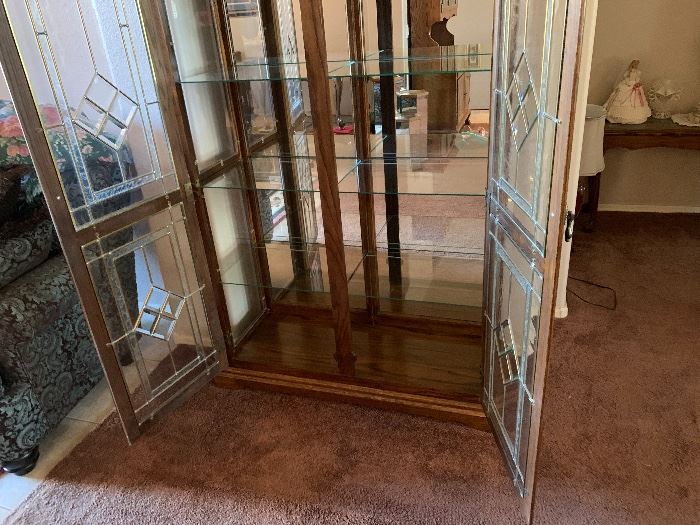 Oak Glass Door China Slender Cabinet Dimensions: (HxWxD in)	79x41x18in