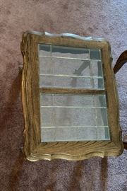 2 Oak Glass Top Claw Foot End Tables Dimensions: (HxWxD in) 22x25x32in