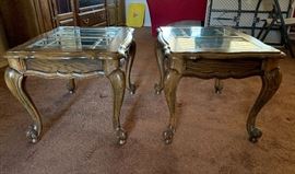 2 Oak Glass Top Claw Foot End Tables Dimensions: (HxWxD in) 22x25x32in