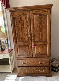 American Heirloom Oak Wardrobe Cabinet Dresser Dimensions: (HxWxD in) 78x43x26.
