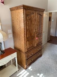 American Heirloom Oak Wardrobe Cabinet Dresser Dimensions: (HxWxD in) 78x43x26.