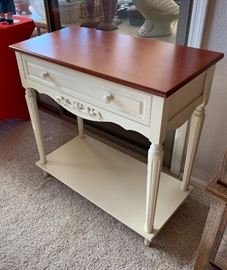 Small Painted Console Table Dimensions: (HxWxD in) 30x30x15in