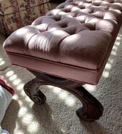 Tufted Bedroom Bench Dimensions: (HxWxD in) 17X60X16in