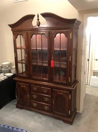 Mahogany China Cabinet	Dimensions: (HxWxD in)	82x56.5x17.5in