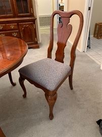 Mahogany Dining Table w/ 4 Chairs 29x42.5x60inL (2x Leaves +12in each)