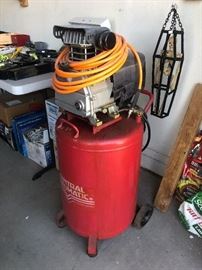 Central pneumatic 21 gallon, 3 HP, Air Compressor