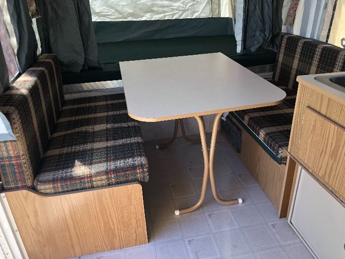 1999 Coleman Taos Fleetwood pop up camper CLEAN/CLEAR TITLE