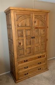 Rustic Cabinet/Wardrobe 79x48x25in HxWxD