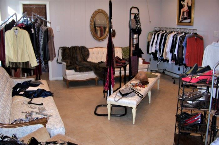 Clothing Boutique room - PACKED!