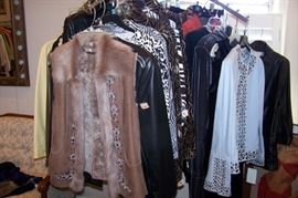 More clothes - 99% with tags