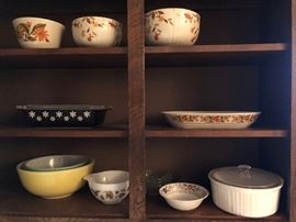 Vintage Pyrex and Halls Dishes