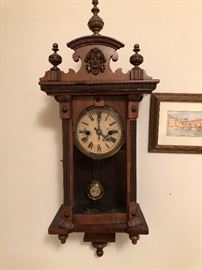 Antique Wall Hanging Pendelum Clock