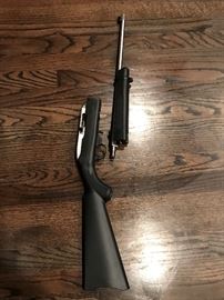 Ruger 10/22 Takedown Model 11100 .22 Rifle with Carrying Case