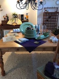 Pottery Barn Dinnerware “Sausalito” Green