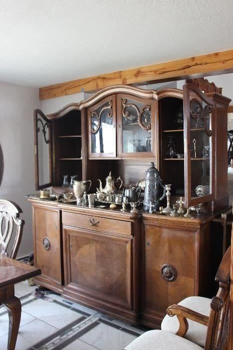 Beautiful Large Sideboard with Hutch