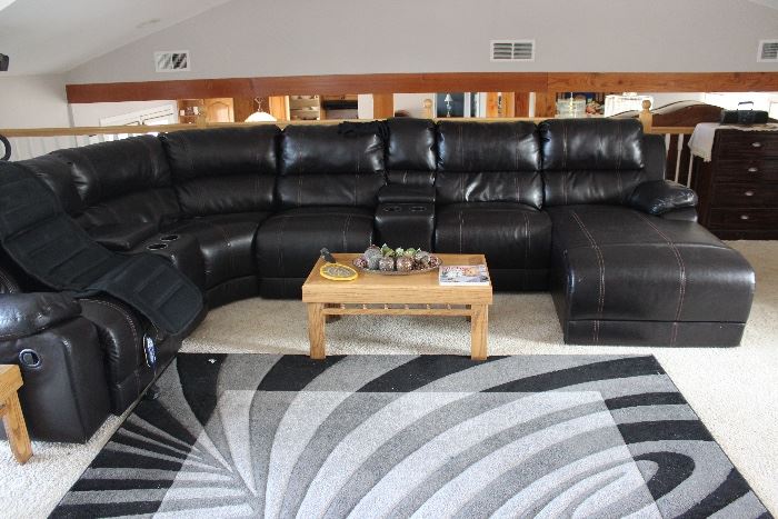 Huge Sectional with Chaise and Recliners