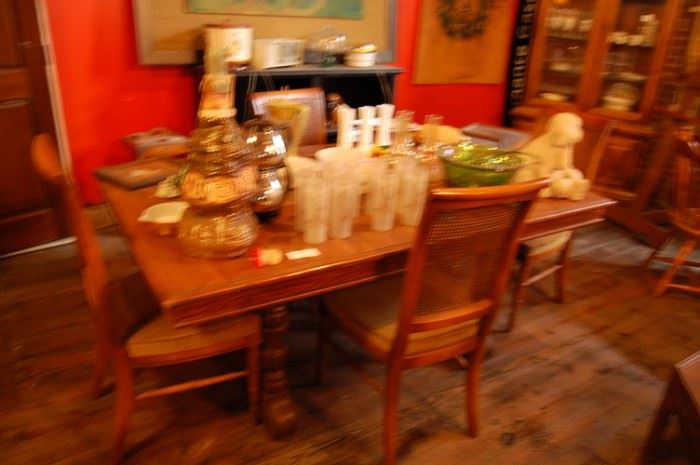 Several dining room sets, Assorted glassware