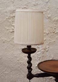 Small Antique Side Table with Lamp (Barley Twist Turned Wood)