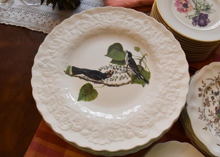 Alfred Meakin Audubon "Birds of America" Dinner Plates, England 