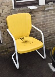Yellow Metal Garden Chairs (Pair)