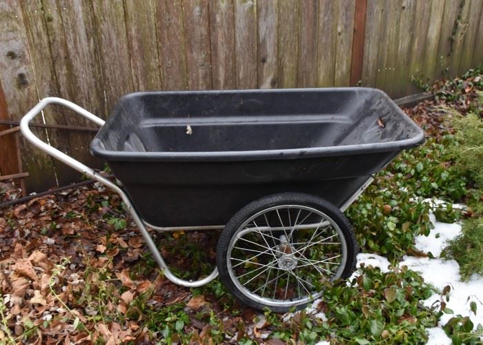 Wheelbarrow / Garden Cart
