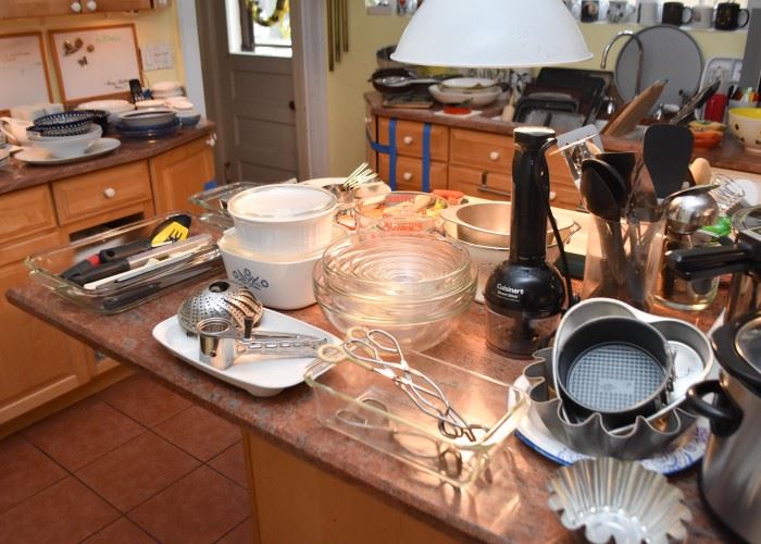Baking Dishes & Pans, Mixing Bowls, Kitchen Utensils