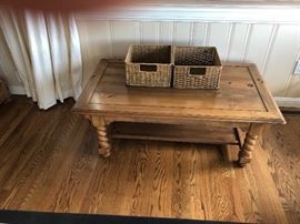 Basset coffee table - matches end table in previous photo
