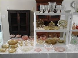 Depression glass patterns Old Colony Open Lace, Madrid, Patrician, Cameo / Ballerina, Swirl, Block Optic, Lovebirds and more.