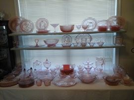 Depression glass patterns Windsor Diamond, Mayfair, Pinwheel, Miss America, Optic, Petticoat, Vertical Rib, Coronation, Button and Bows, Cabbage Rose and more.
and Bows,