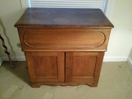 Antique dry sink with storage in bottom. (Chestnut )