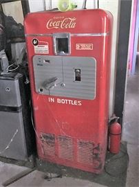 Vintage Coca Cola 6 cent vending machine